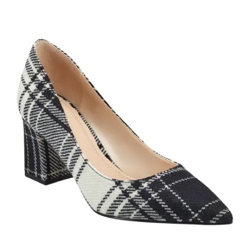 Leo Chunky-Heel  Pumps size 9 marc fisher